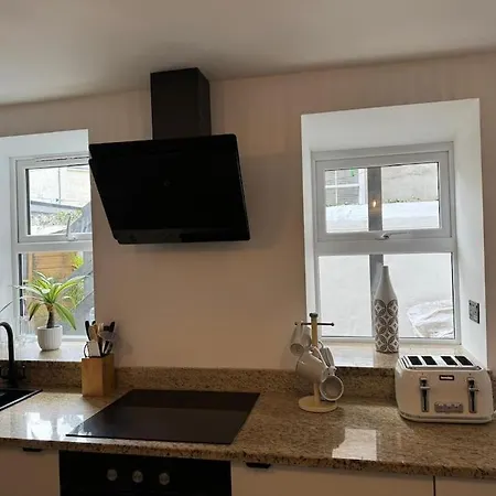 Stylish & Central Apartment Close To The Beach Penzance Exterior foto